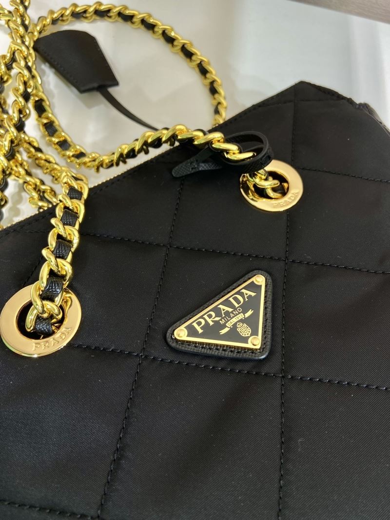 Pra*a tote bags